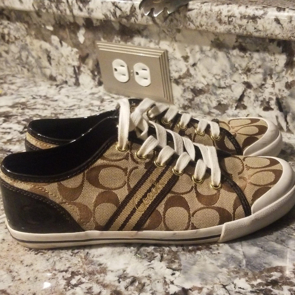 Authentic  coach shoes